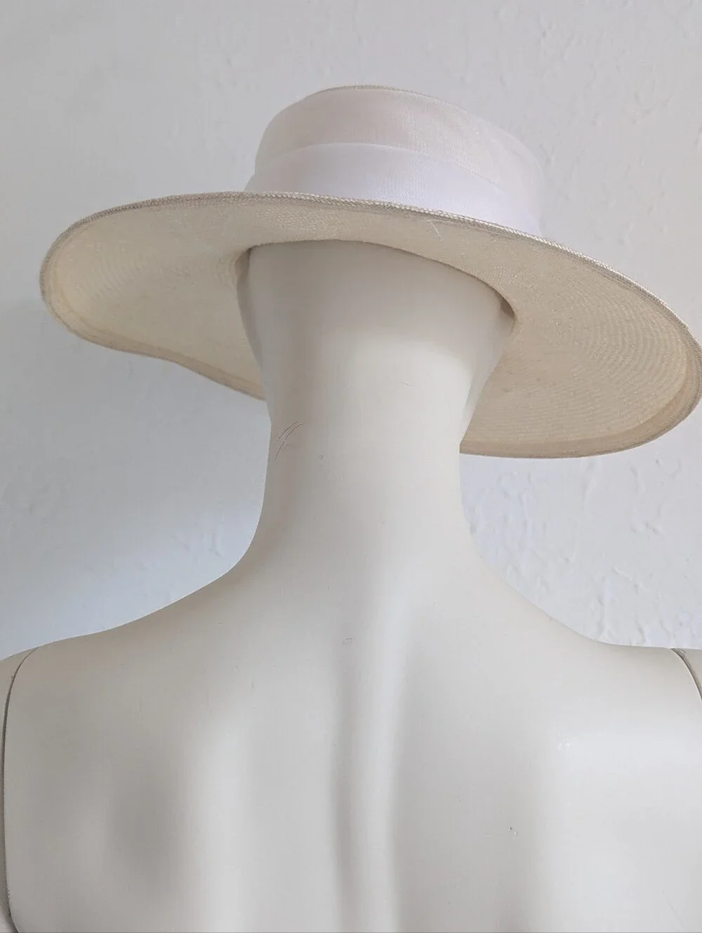 Vintage Joe Bill Miller Off-White Huge Crystal Studded Silk Flower Straw Hat - Picture 5 of 5